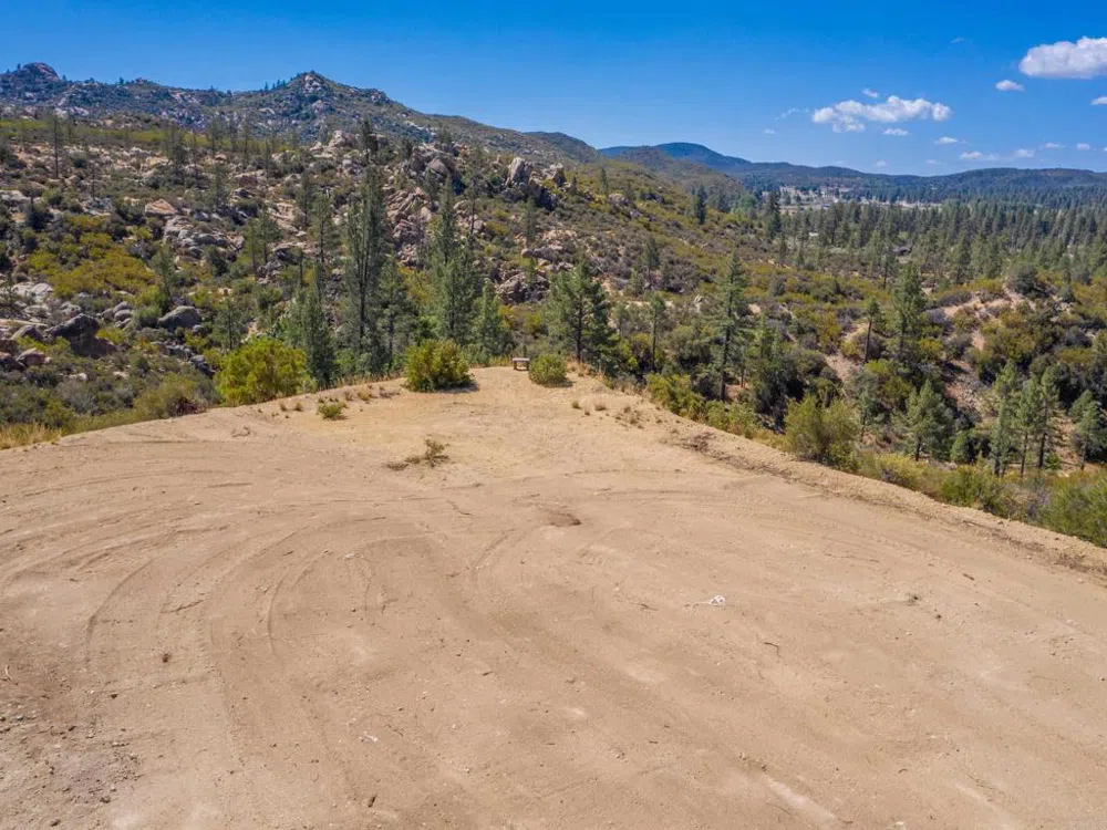 60833 Table Mountain Rd Mountain Center, CA 92561