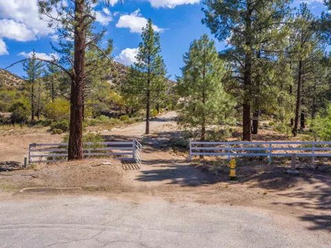 60833 Table Mountain Rd