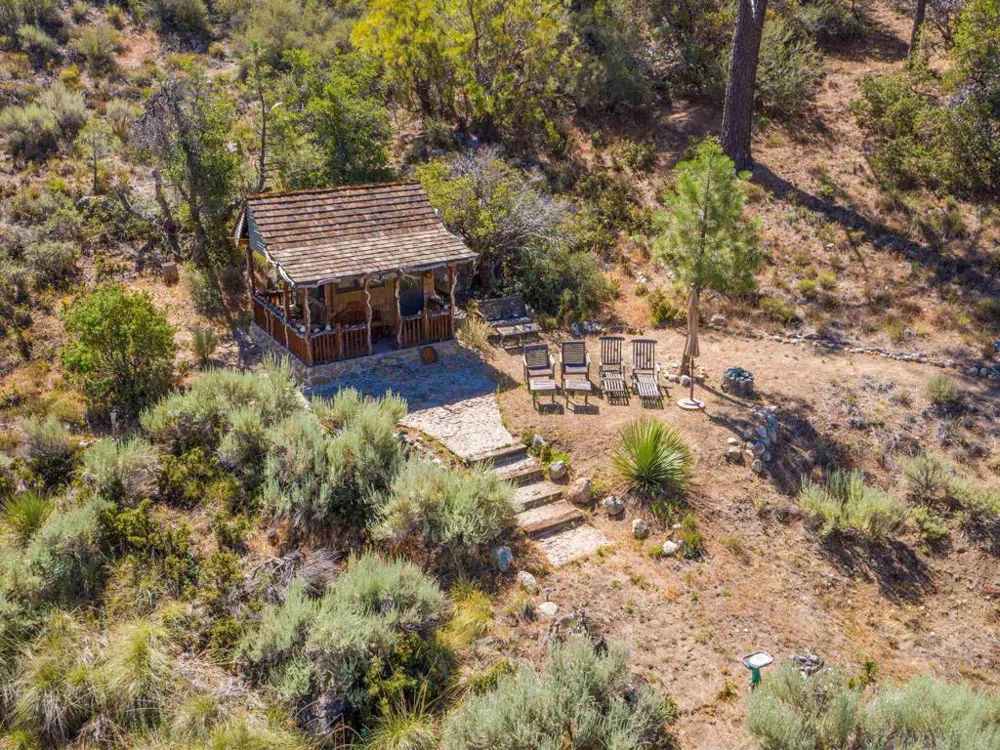 60833 Table Mountain Rd Mountain Center, CA 92561