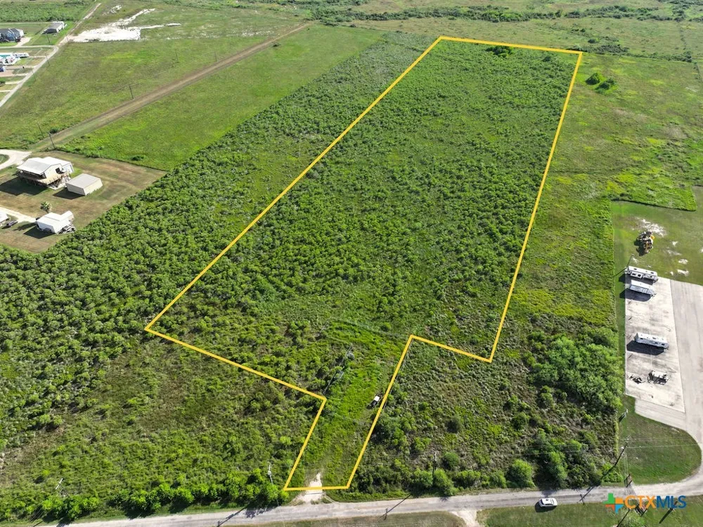 373 Blackburn Avenue Port Lavaca, TX 77979