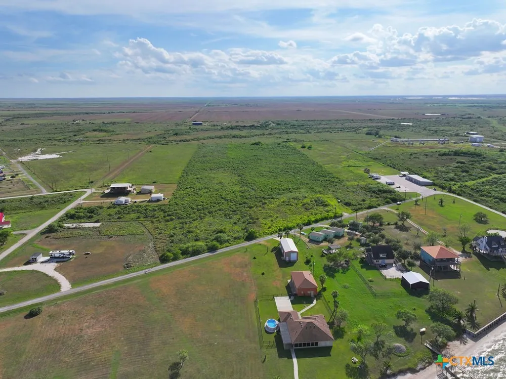373 Blackburn Avenue Port Lavaca, TX 77979