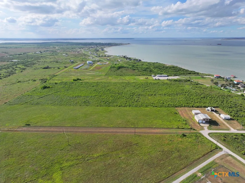 373 Blackburn Avenue Port Lavaca, TX 77979