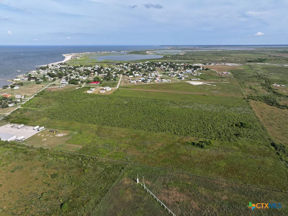 373 Blackburn Avenue Port Lavaca, TX 77979
