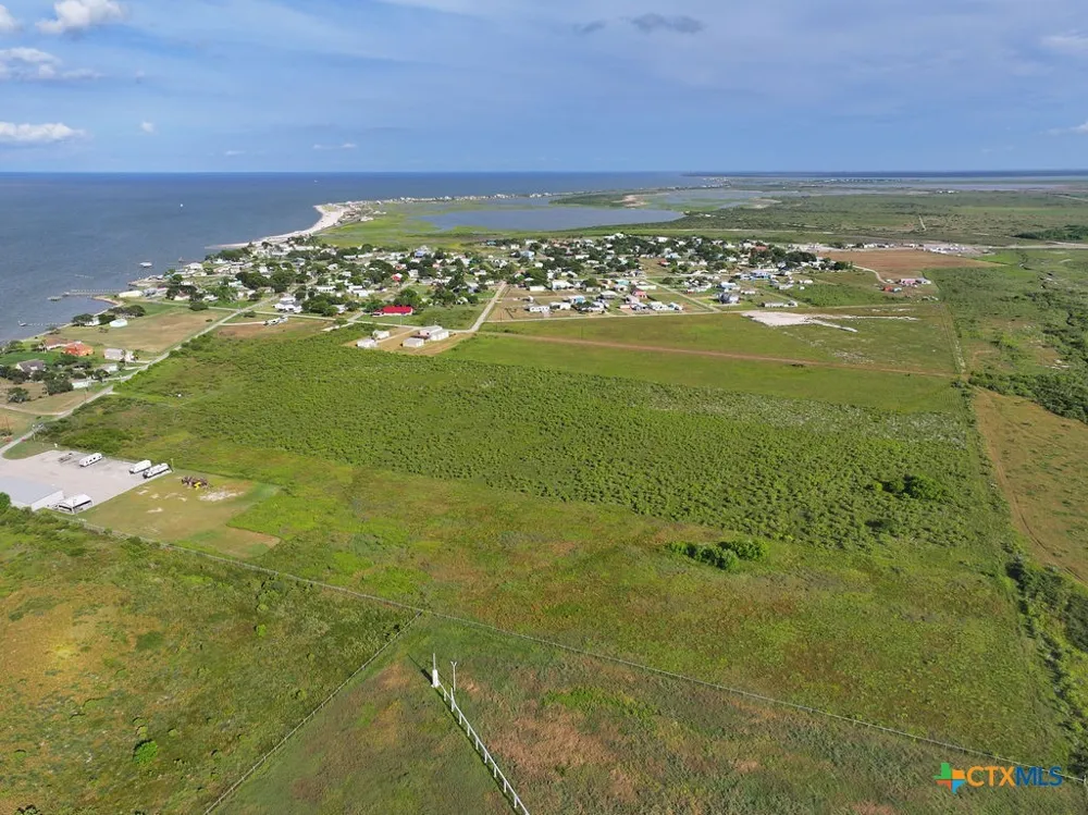 373 Blackburn Avenue Port Lavaca, TX 77979