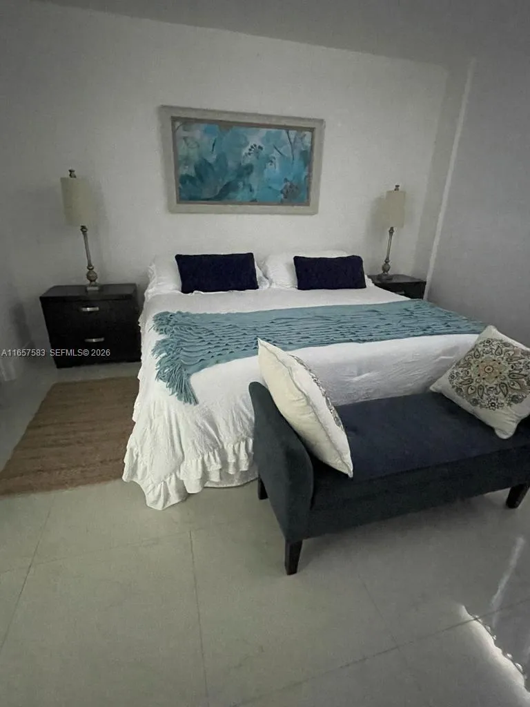 3801 S Ocean Dr #12M Hollywood, FL 33019