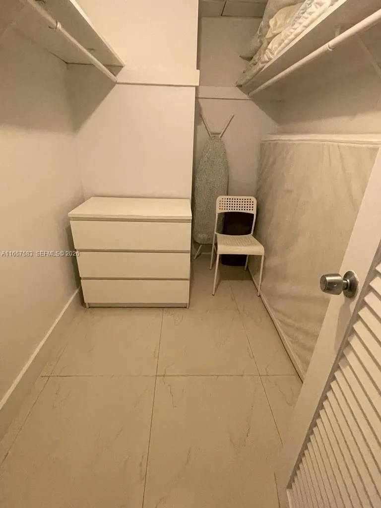 3801 S Ocean Dr #12M Hollywood, FL 33019