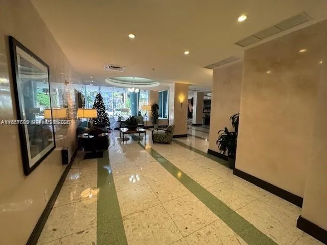 3801 S Ocean Dr #12M Hollywood, FL 33019