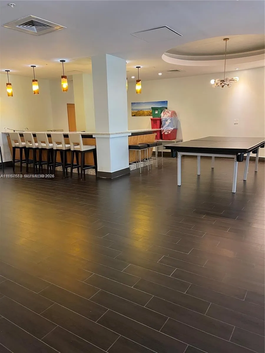 3801 S Ocean Dr #12M Hollywood, FL 33019