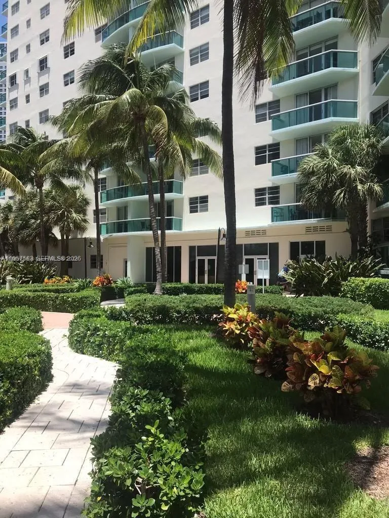 3801 S Ocean Dr #12M Hollywood, FL 33019