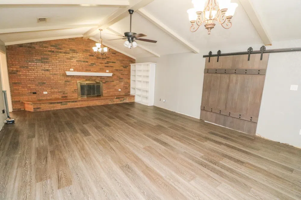 723 E 11th Street Littlefield, TX 79339