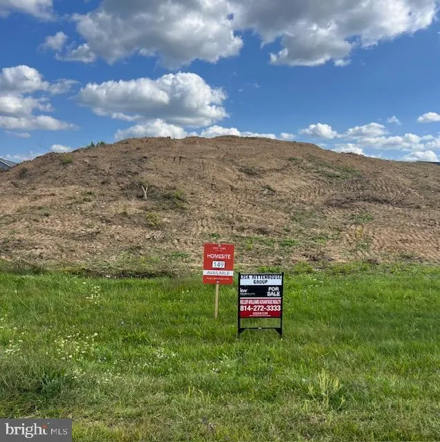 LANDON DRIVE Bellefonte, PA 16823