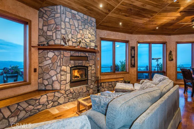 3570 Sibley Lane Templeton, CA 93465