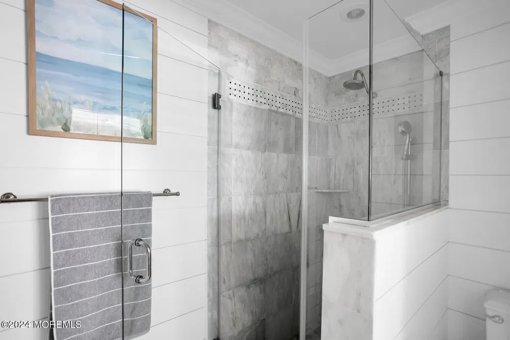 208 Neptune Place Sea Girt, NJ 08750