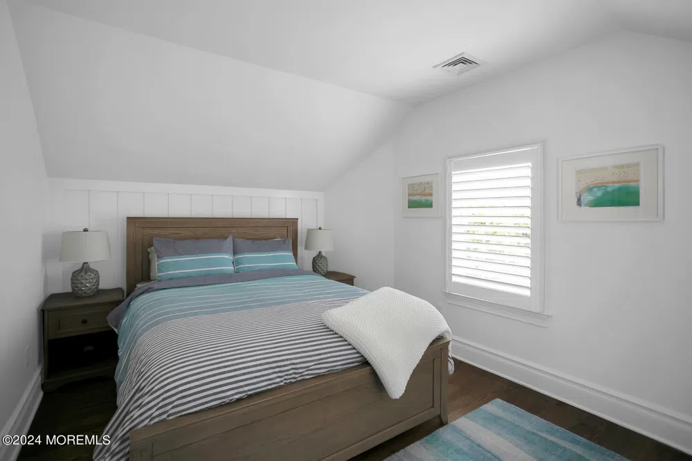 208 Neptune Place Sea Girt, NJ 08750