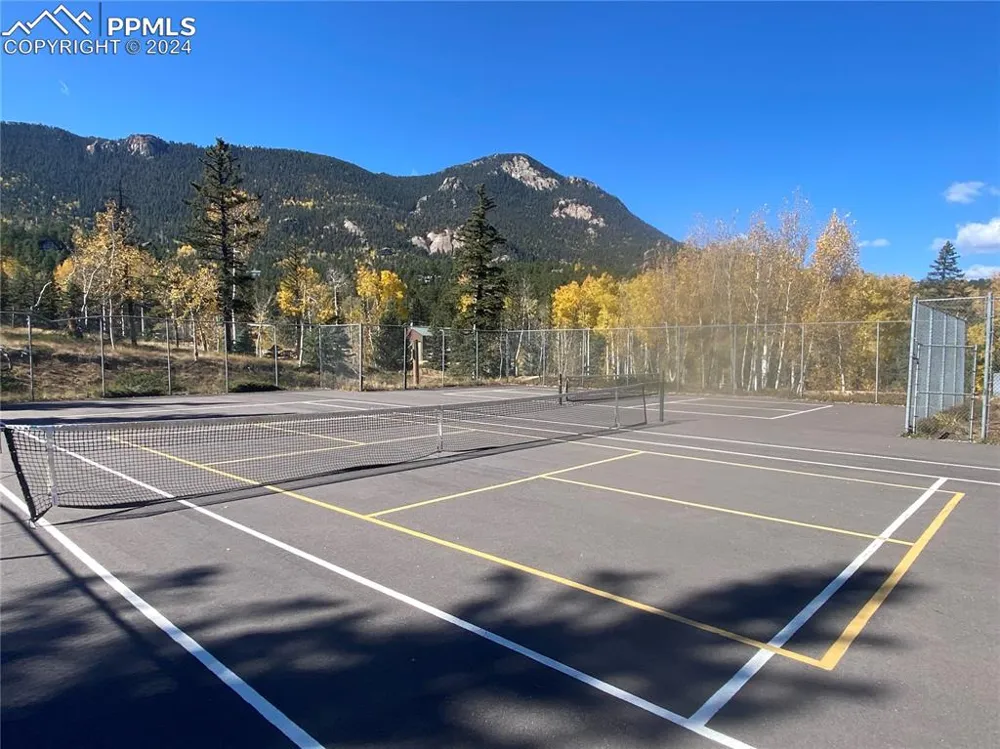 272 Fern Valley Road Manitou Springs, CO 80829