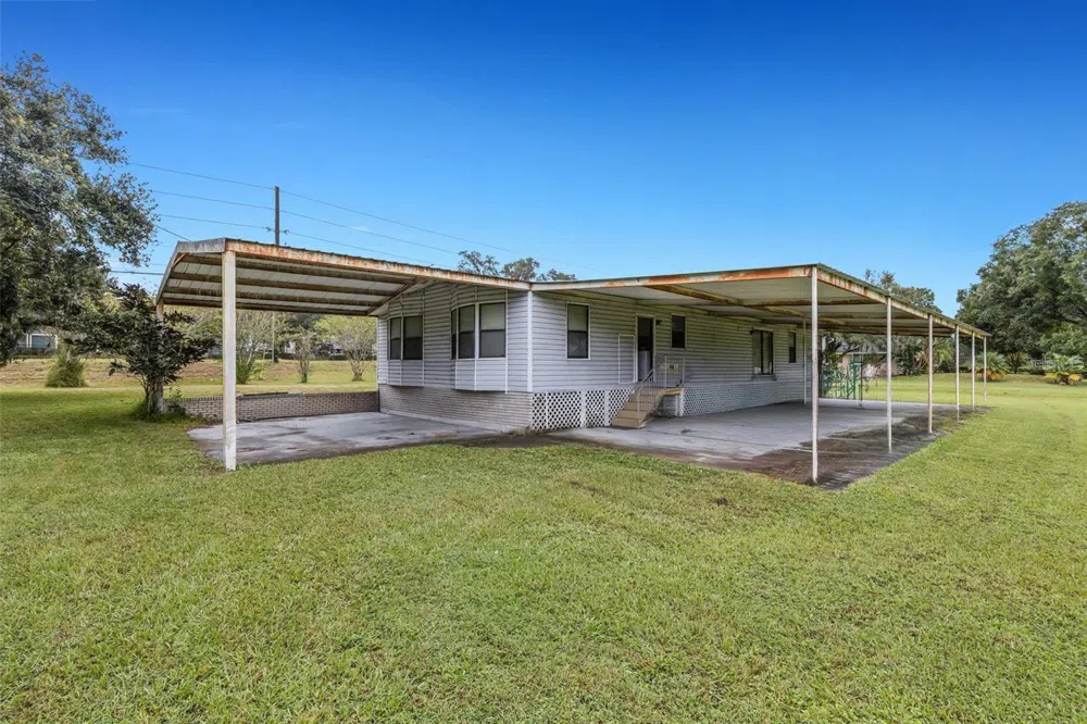 3720 KATHLEEN ROAD Lakeland, FL 33810