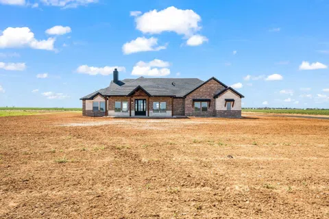 6711 County Road 1500