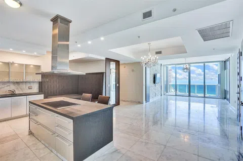 18201 Collins Ave #3404&Cabana