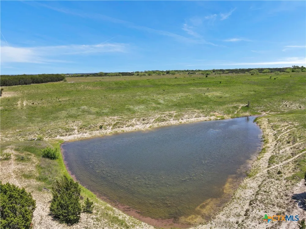 4 CR 207 Burnet, TX 78611
