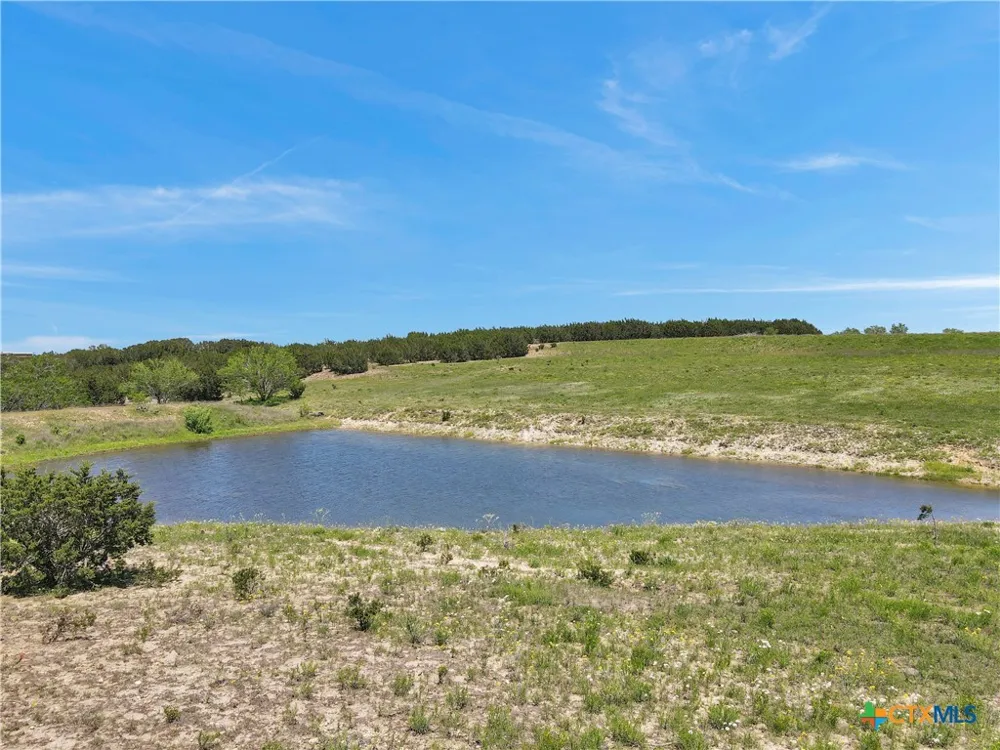 4 CR 207 Burnet, TX 78611