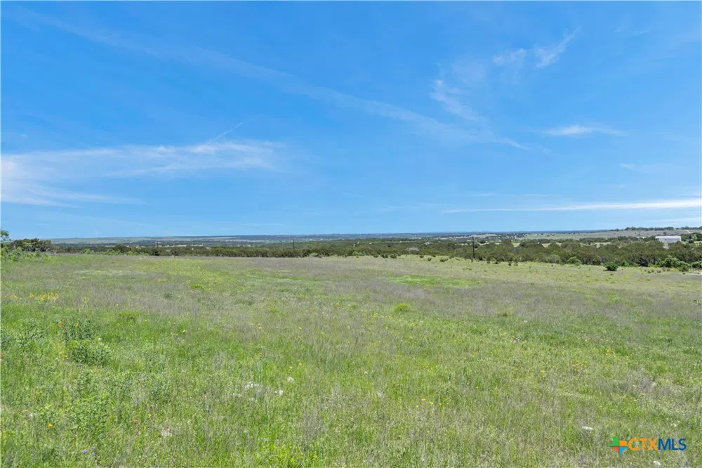 4 CR 207 Burnet, TX 78611