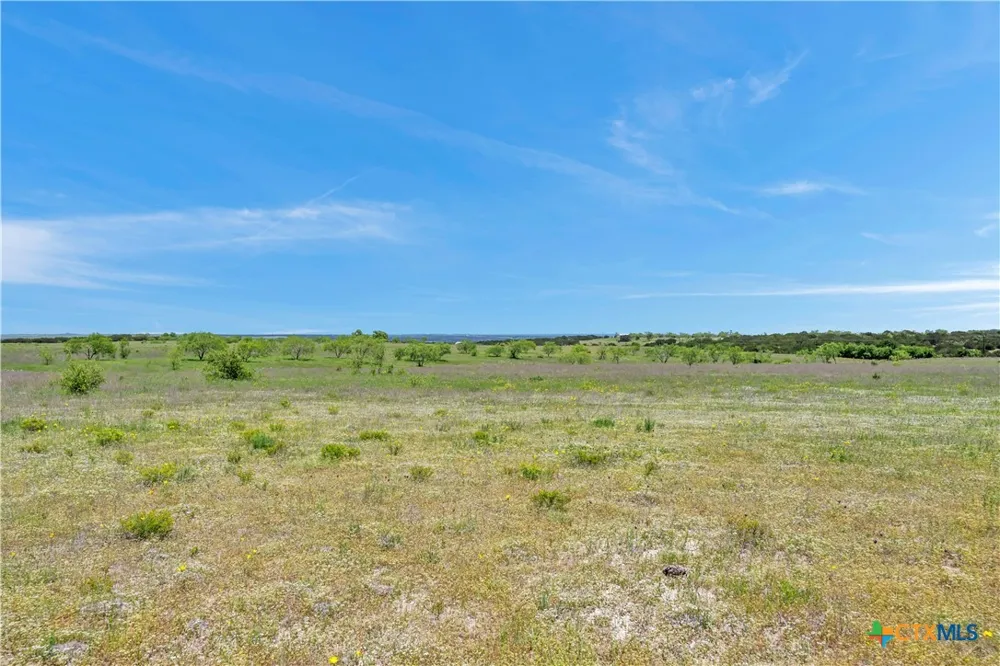 7 CR 207 Burnet, TX 78611