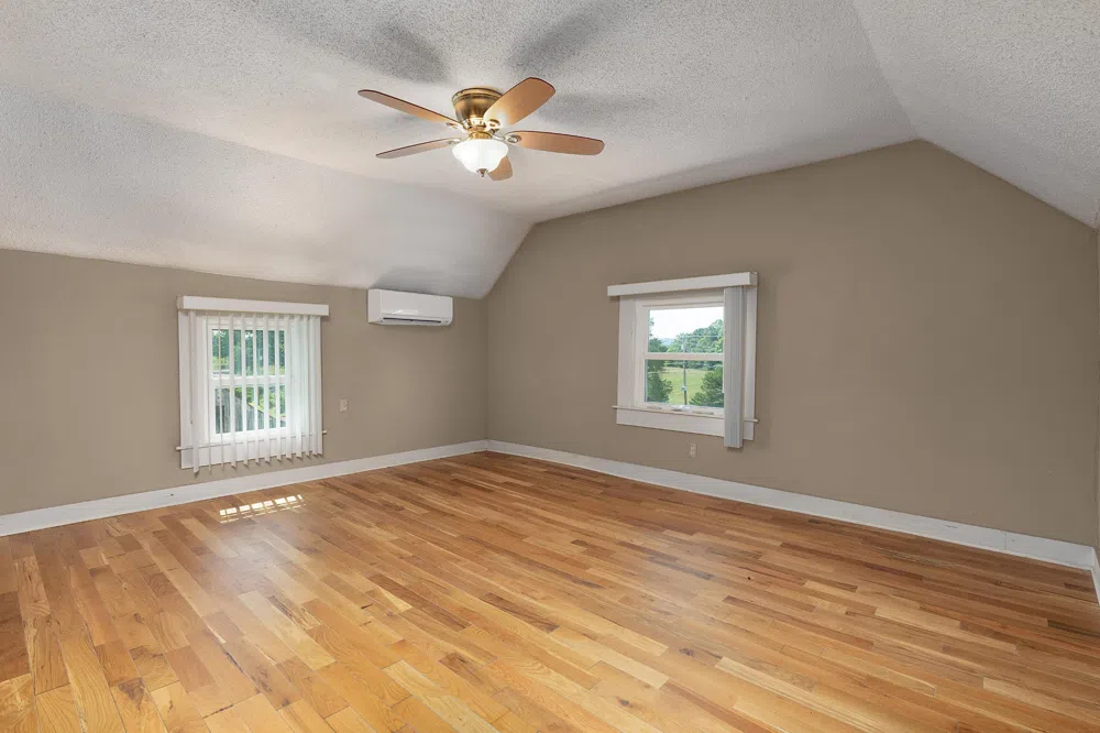 930 Kensington Road Chickamauga, GA 30707