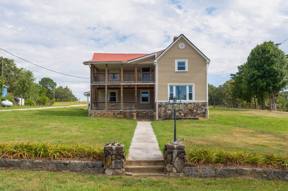 930 Kensington Road Chickamauga, GA 30707