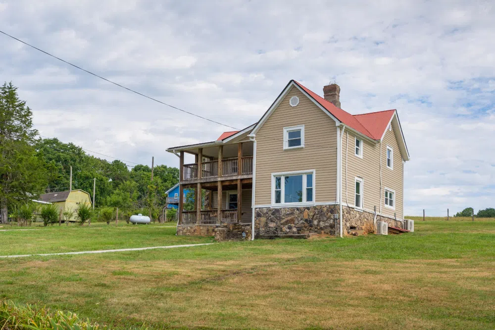 930 Kensington Road Chickamauga, GA 30707