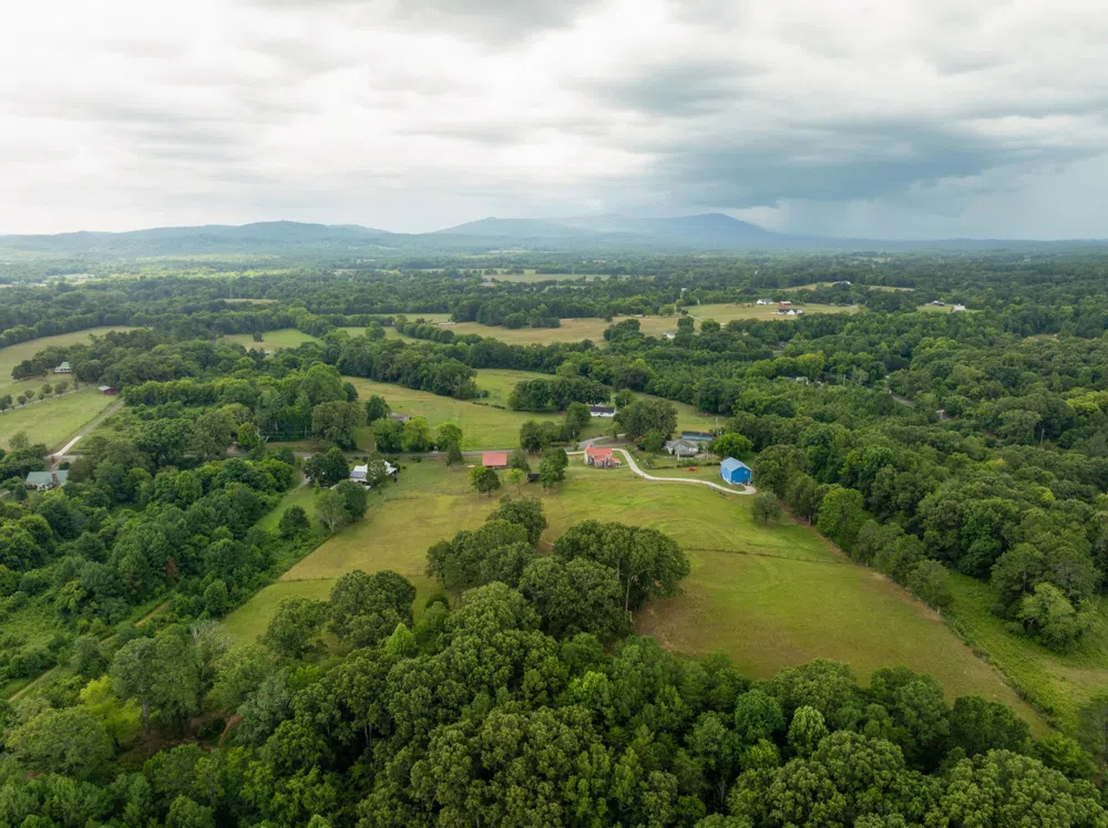 930 Kensington Road Chickamauga, GA 30707