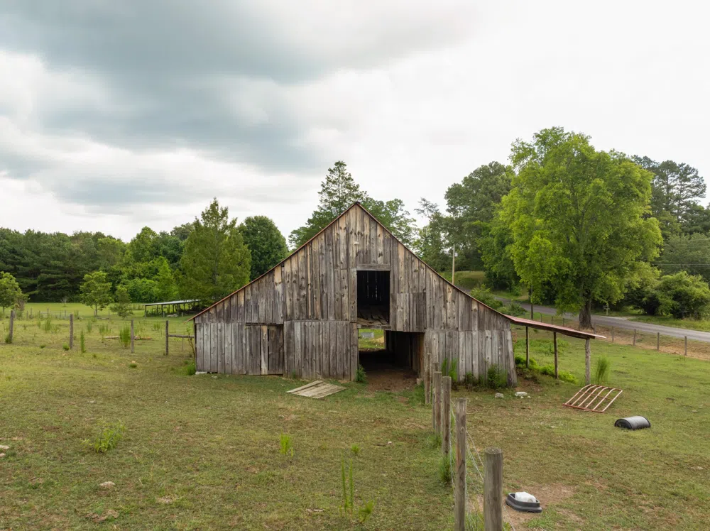 930 Kensington Road Chickamauga, GA 30707