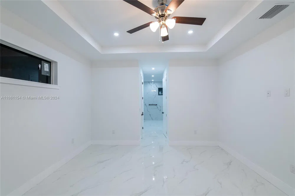 334 SW 21st Terr Cape Coral, FL 33991