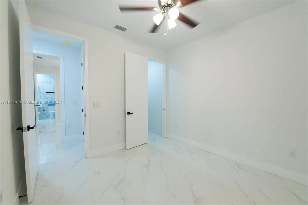 334 SW 21st Terr Cape Coral, FL 33991