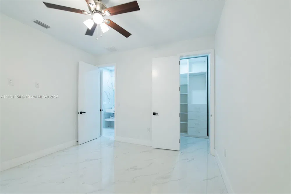 334 SW 21st Terr Cape Coral, FL 33991