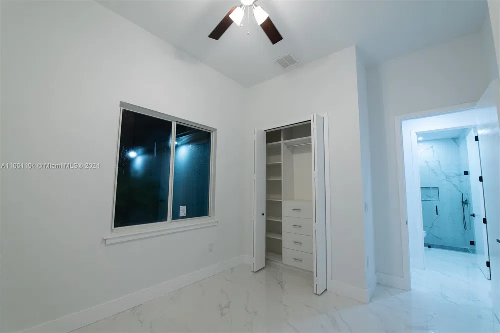 334 SW 21st Terr Cape Coral, FL 33991