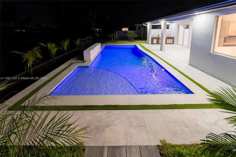 334 SW 21st Terr Cape Coral, FL 33991