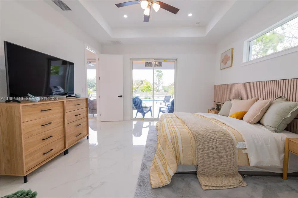 13 SW 21st ST Cape Coral, FL 33991