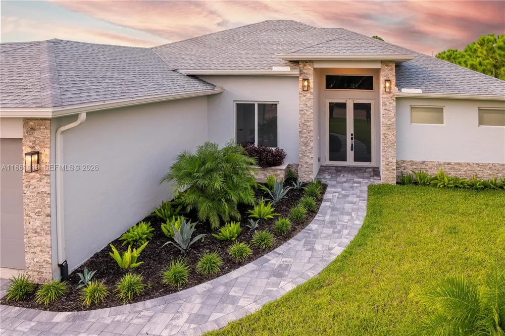 13 SW 21st ST Cape Coral, FL 33991