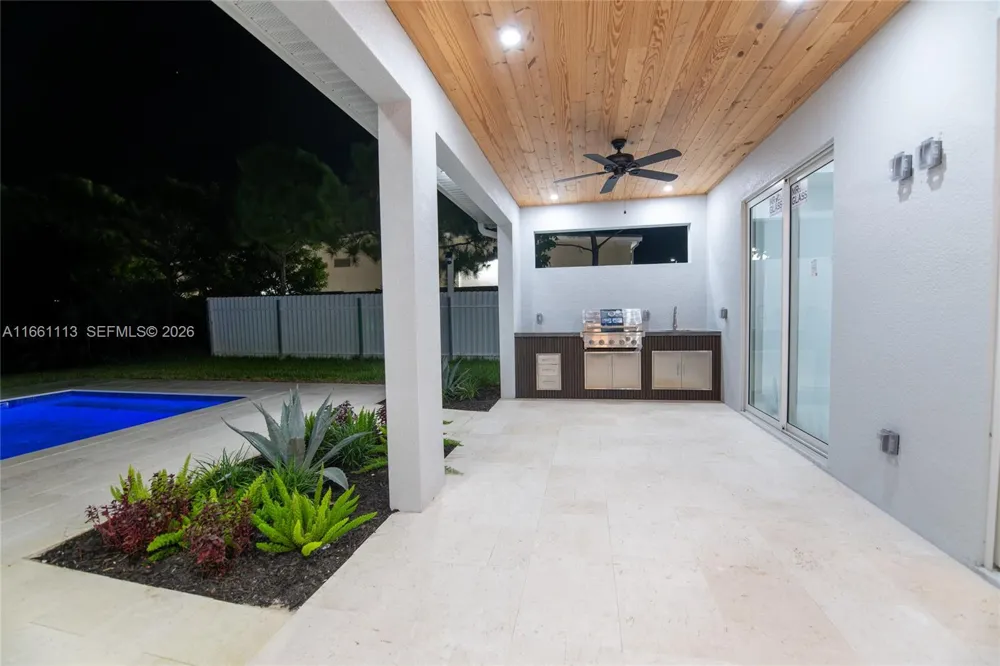 13 SW 21st ST Cape Coral, FL 33991
