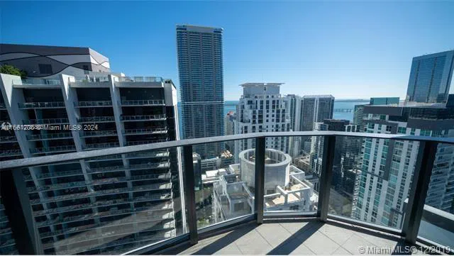 1000 Brickell Plz #4905 Miami, FL 33131