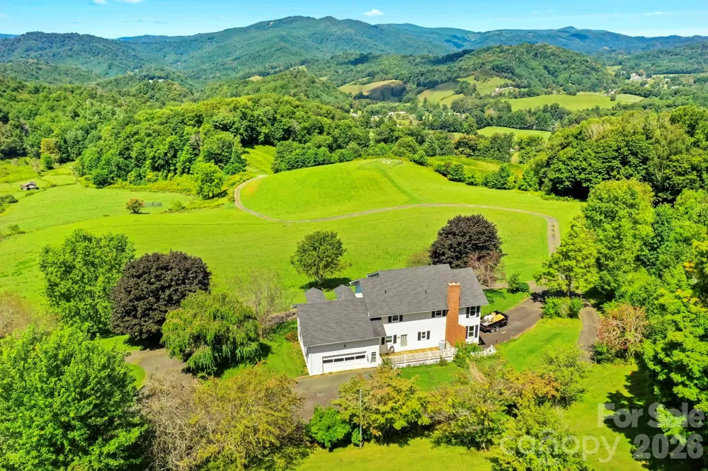 840 Ed Williams Road Zionville, NC 28698