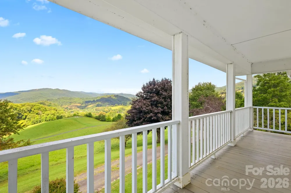 840 Ed Williams Road Zionville, NC 28698