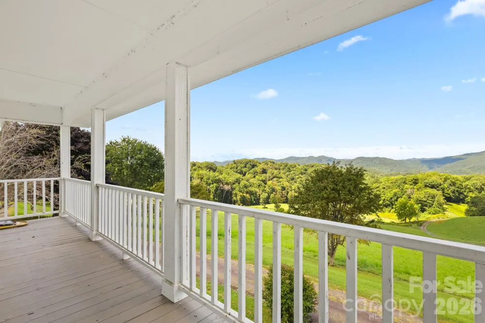 840 Ed Williams Road Zionville, NC 28698