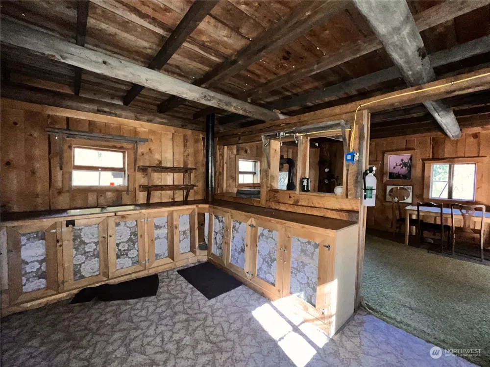 68 Jostin Lane Malo, WA 99150