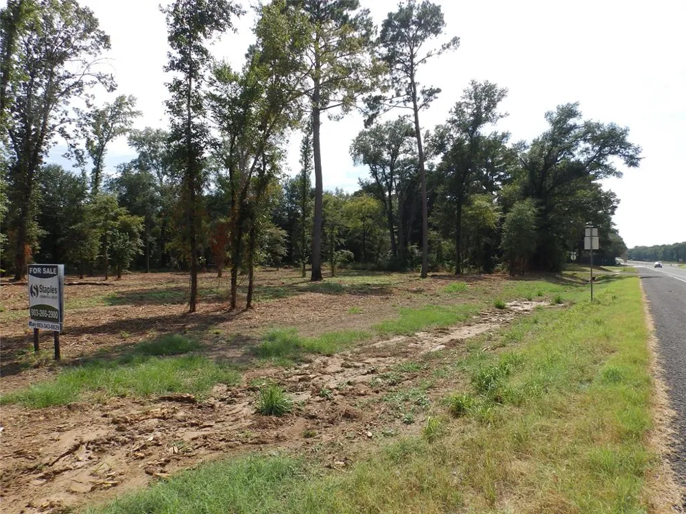 16393 W State Highway 31 Tyler, TX 75709