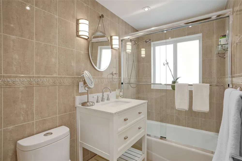 1910 Hibiscus Dr North Miami, FL 33181