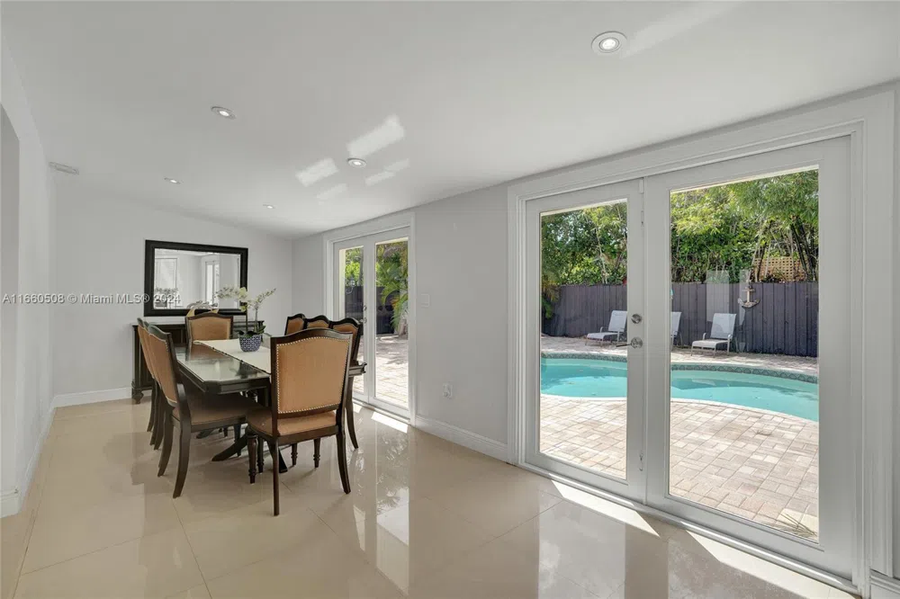 1910 Hibiscus Dr North Miami, FL 33181