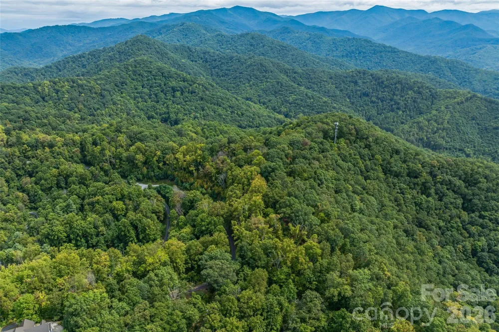 1380 Seven Glens Drive Weaverville, NC 28787