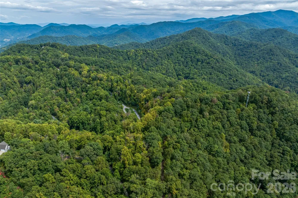 1380 Seven Glens Drive Weaverville, NC 28787