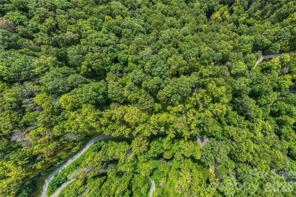 1380 Seven Glens Drive Weaverville, NC 28787